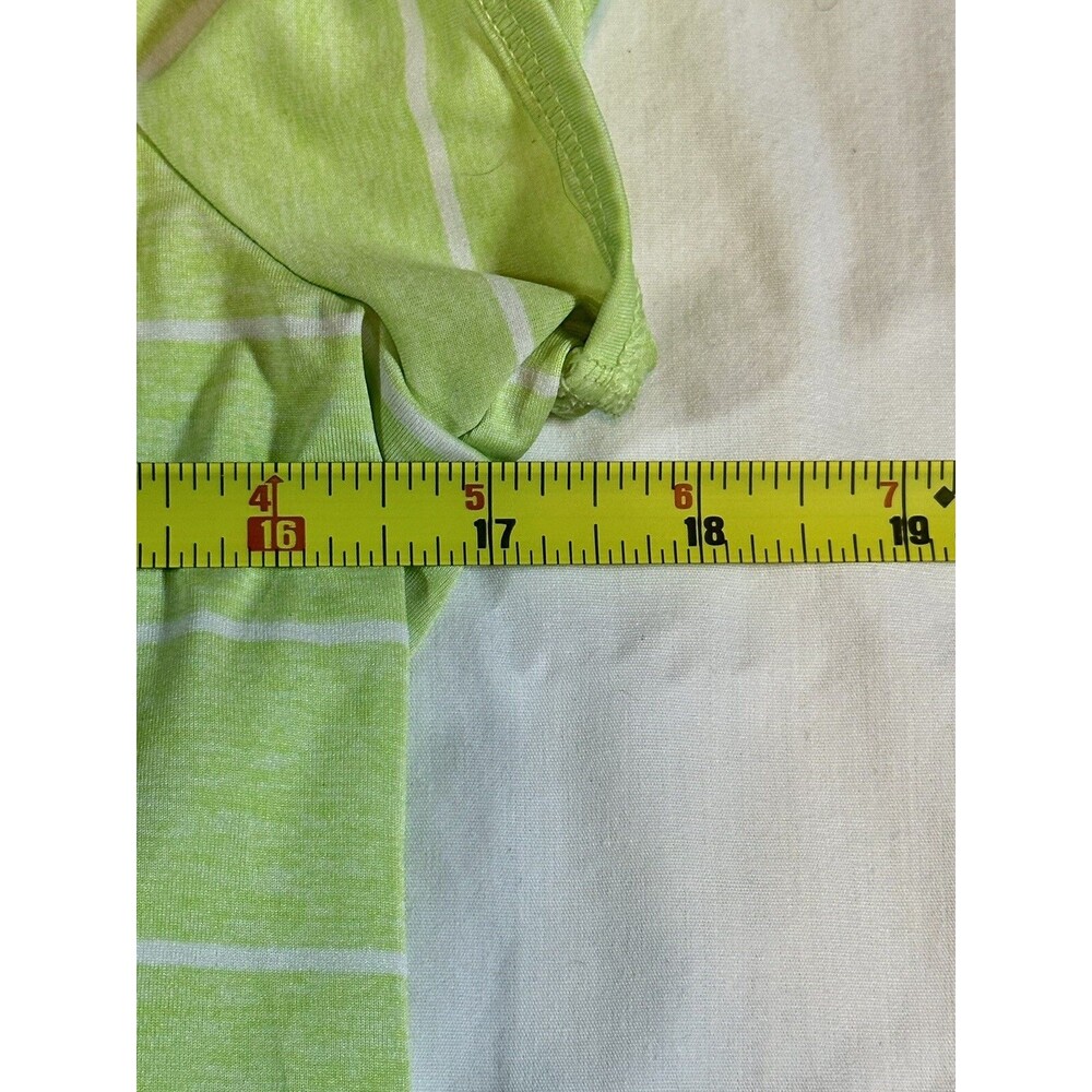 The North Face Women Top T-Shirt  Sz M Mountain Athletic Flashdry - XD Green - Picture 6 of 7